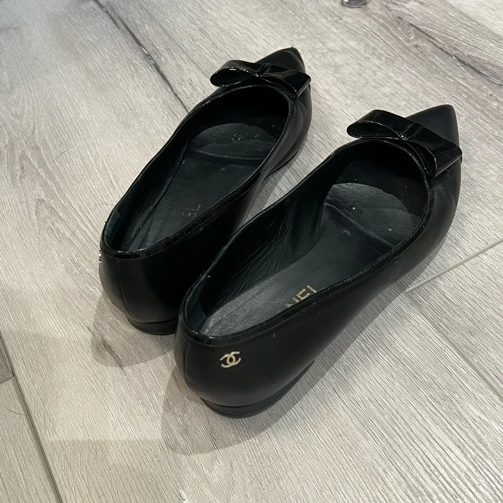 💕🥿 Black Chanel Flats, Size 39.5 - Picture 7 of 8